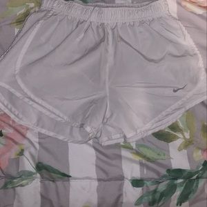 white nike shorts look brand new only wore once